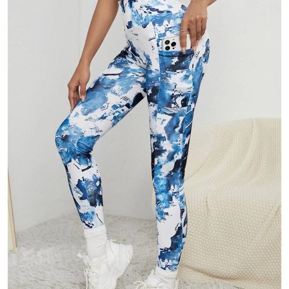 Elevated Comfort: Luxe Wide Waistband Sports Leggings